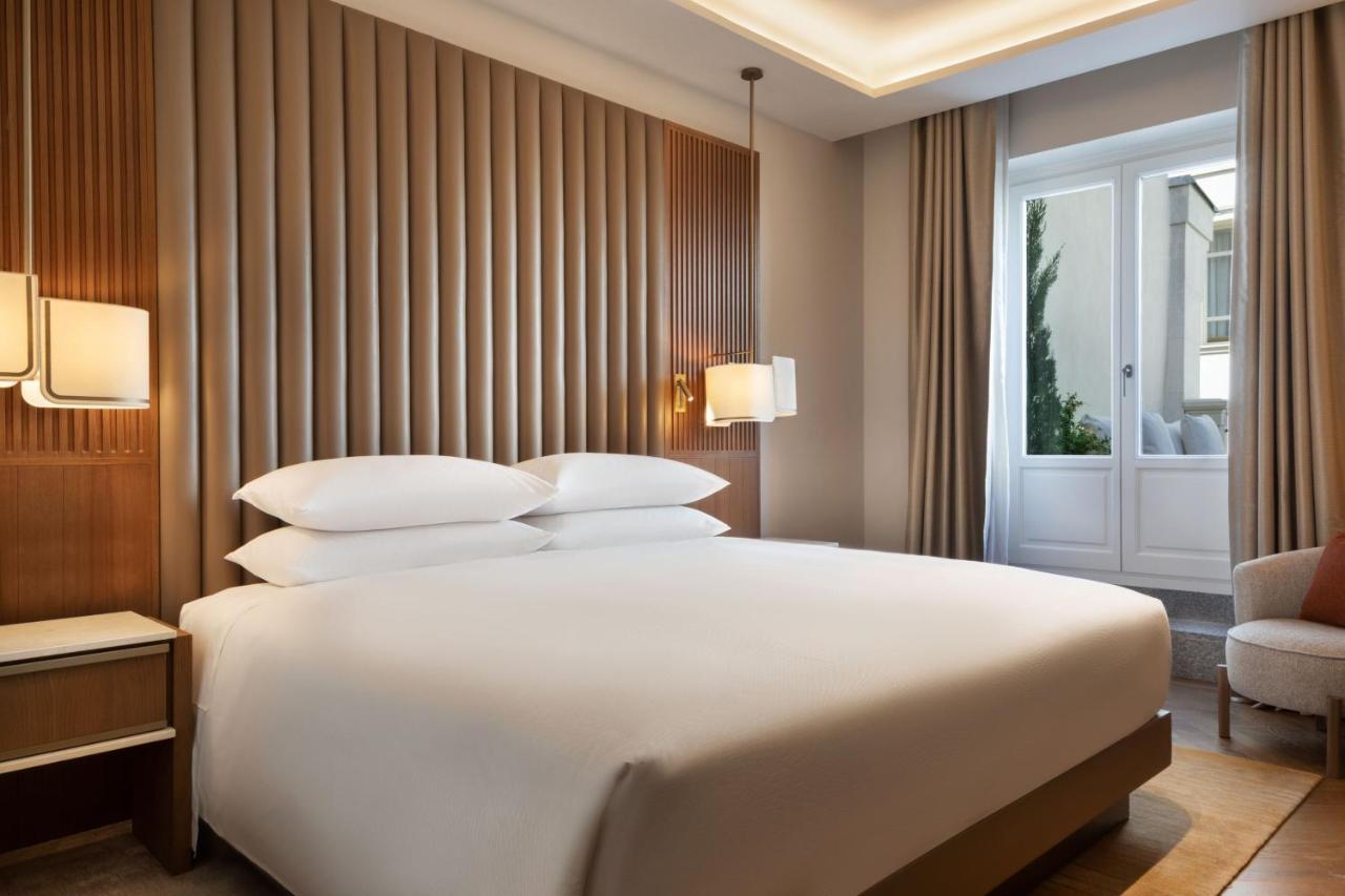 Jw Marriott Hotel Madrid Buitenkant foto